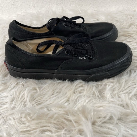 VANS Authentic Lace Low Top Skateboard Shoes All Black 721565 Sneakers M6 / W7.5 - Picture 6 of 13